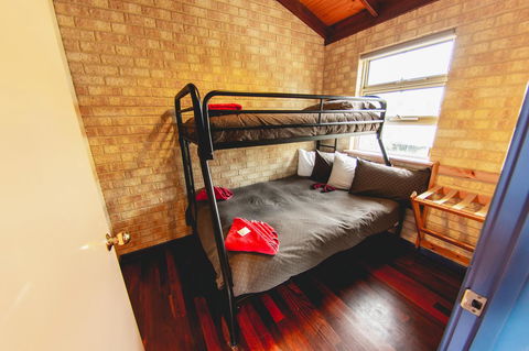 Esperance Foreshore Apartments - Accommodation NT 39