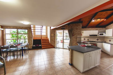 Esperance Foreshore Apartments - Accommodation NT 41