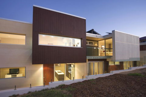 Alouarn Apartments - NT Tourism 1