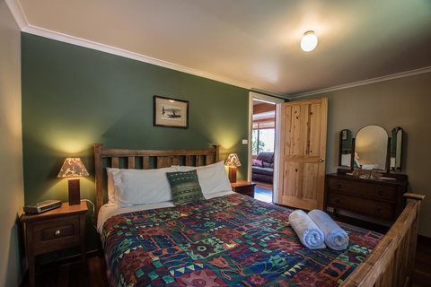 Cape Howe Cottages - Accommodation NT 24