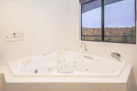 12/26 Yallingup Beach Road - Accommodation NT 6