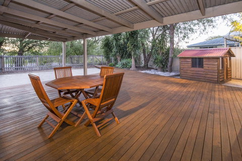Boardwalk - Accommodation NT 8