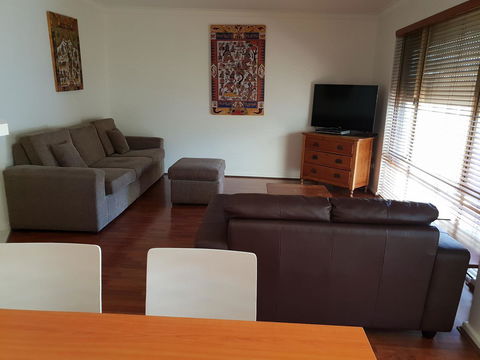 Ocean View Villas - 2 Bedroom Villa In Quiet Complex - NT Tourism 3