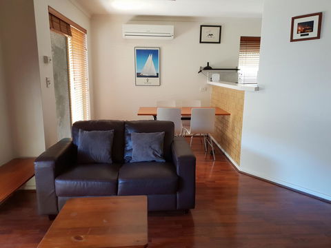 Ocean View Villas - 2 Bedroom Villa In Quiet Complex - NT Tourism 1