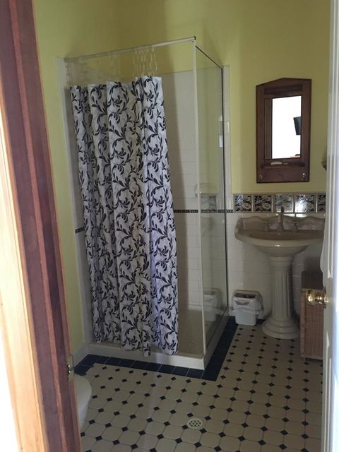 RoseMoore Bed & Breakfast - NT Tourism 3