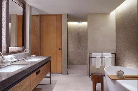 The Ritz-Carlton, Perth - NT Tourism 8