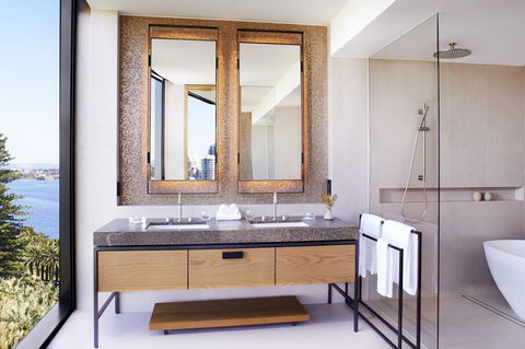 The Ritz-Carlton, Perth - NT Tourism 2