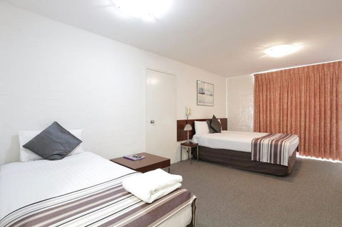 Atrium Hotel Mandurah - Accommodation NT 1