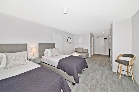 Atrium Hotel Mandurah - Accommodation NT 33