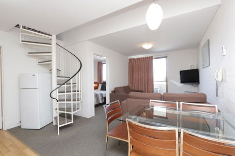 Atrium Hotel Mandurah - Accommodation NT 21