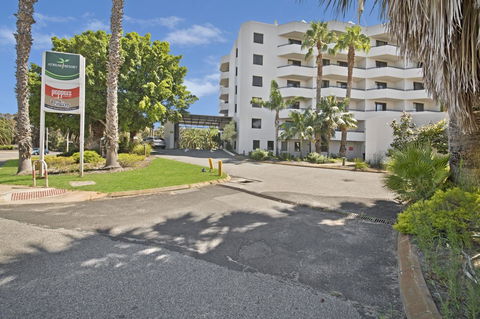 Atrium Hotel Mandurah - Accommodation NT 28