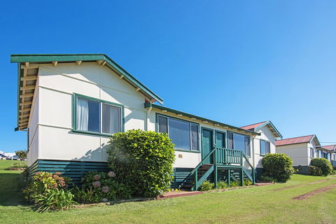Augusta Hotel Motel - NT Tourism 0