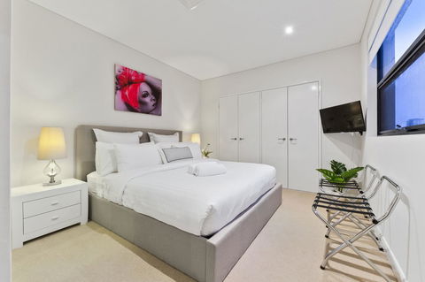 The Executive Penthouse - NT Tourism 11