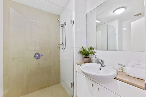 The Executive Penthouse - NT Tourism 13