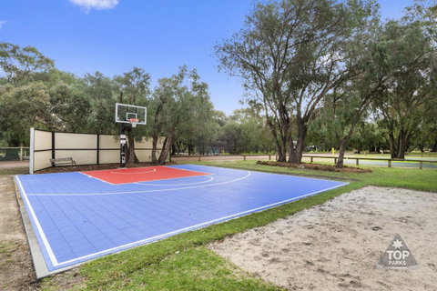 Gracetown Caravan Park - Accommodation NT 3