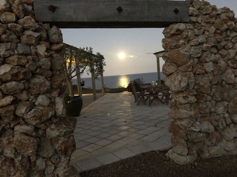 Bremer Bay B&B - NT Tourism 3