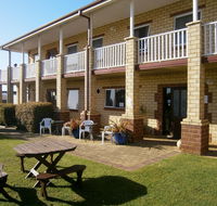 Baywatch Manor Augusta - NT Tourism