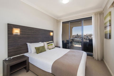 Dolphin Quay Apartments - Accommodation NT 29