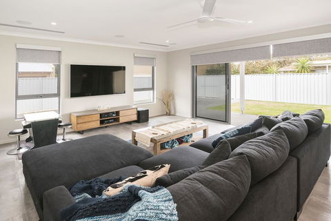 Busselton Beachside - A Slice Of Heaven - NT Tourism 12