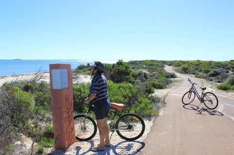 Jurien Beachfront Holiday Units - NT Tourism 26