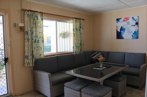 Jurien Beachfront Holiday Units - NT Tourism 4