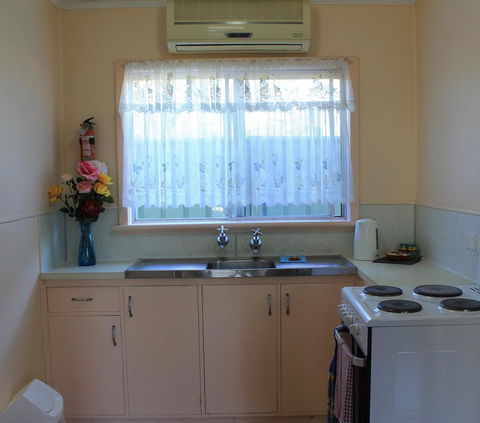 Jurien Beachfront Holiday Units - NT Tourism 5