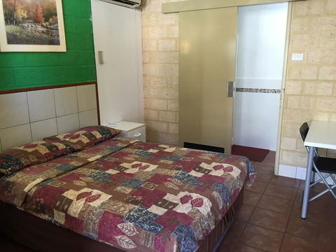 Hay Street Traveller\'s Inn - NT Tourism 17