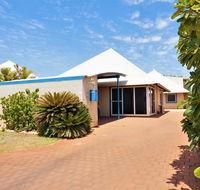 Osprey Holiday Village Unit 119 - Close to the pool - Accommodation NT