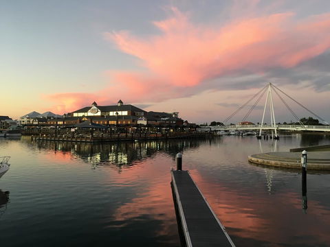 Mandurah Ocean Marina Chalets - Accommodation NT 3
