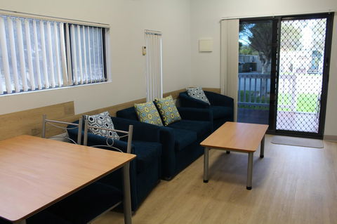 Mandurah Ocean Marina Chalets - Accommodation NT 30
