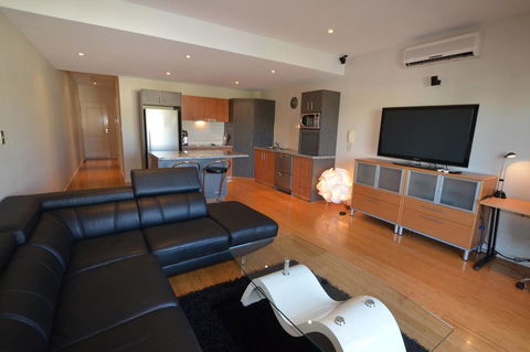 The Arcadia Apartment - NT Tourism 0