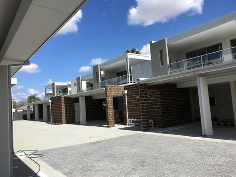 Apartment In Queens Park - NT Tourism 6