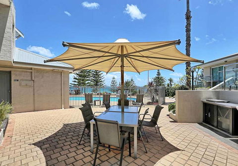 Scarborough Beach Front Resort - Shell Four - NT Tourism 15