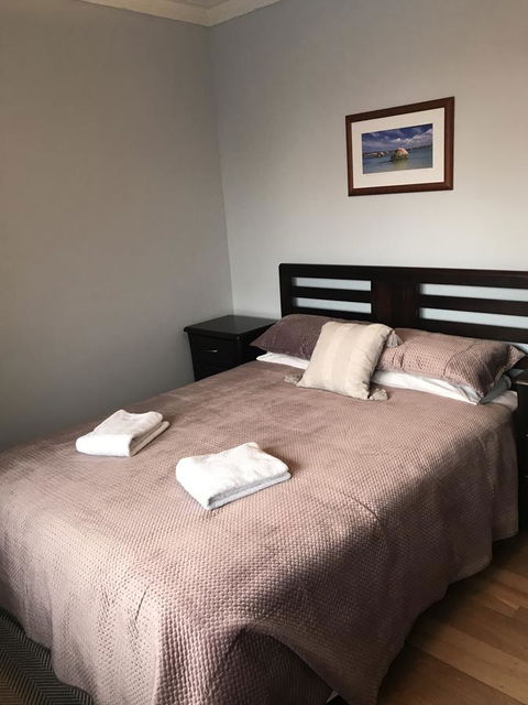 Waikiki Beach Bed And Breakfast - Accommodation NT 3