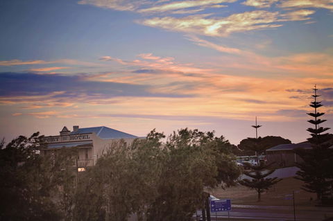 Hopetoun Motel & Chalet Village - Accommodation NT 36