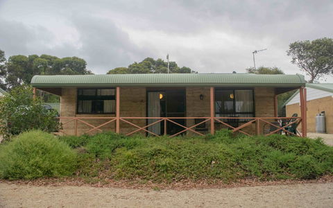 Hopetoun Motel & Chalet Village - Accommodation NT 23