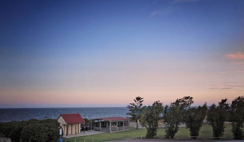 Hopetoun Motel & Chalet Village - Accommodation NT 34