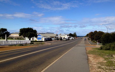 Hopetoun Motel & Chalet Village - Accommodation NT 16
