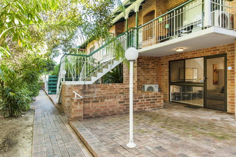 Forrest St - Accommodation NT 18