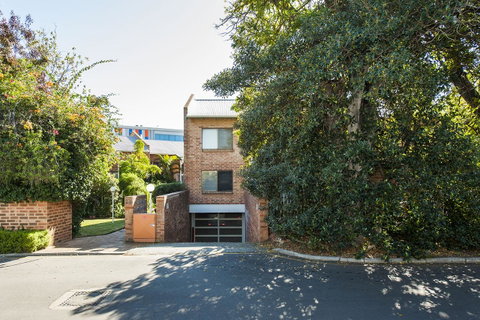 Forrest St - Accommodation NT 19