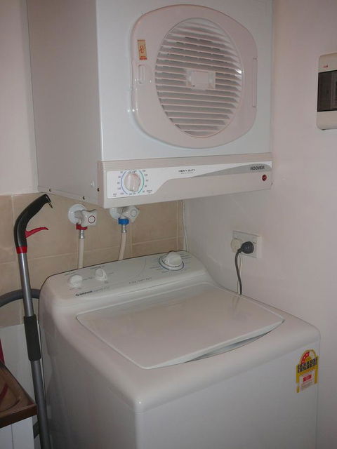 Dragonfly Apartment On Regal - NT Tourism 20