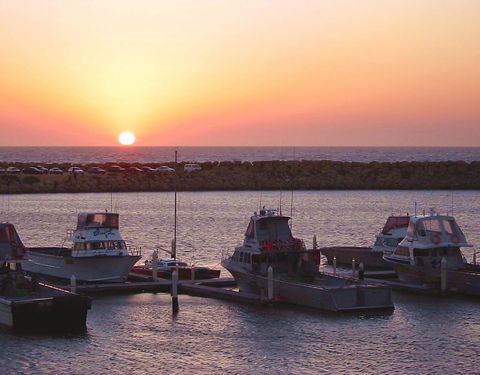 The Marina Hotel - Mindarie - NT Tourism 16