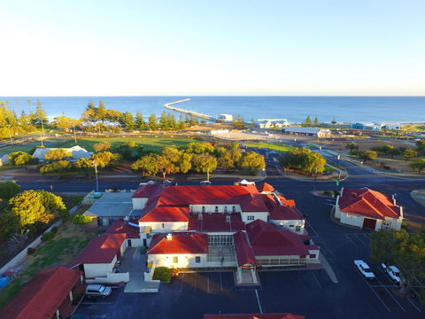 Esplanade Hotel Busselton - Accommodation NT 0