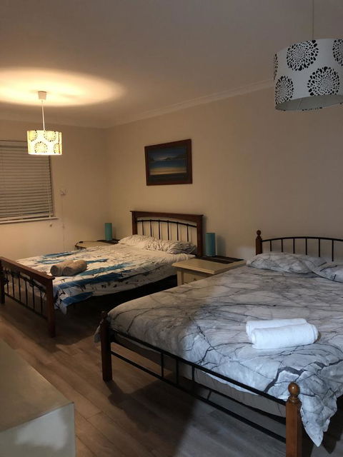 Halls Head Beach House - Accommodation NT 9