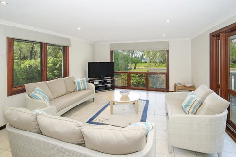 Seahaven - Accommodation NT 11