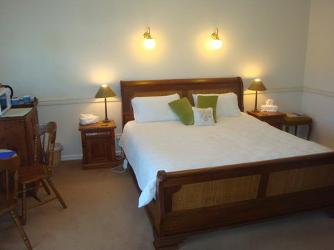 Lanterns Retreats - Accommodation NT 22