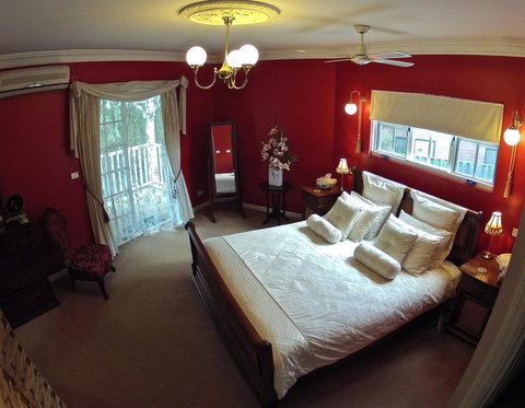 Lanterns Retreats - Accommodation NT 7