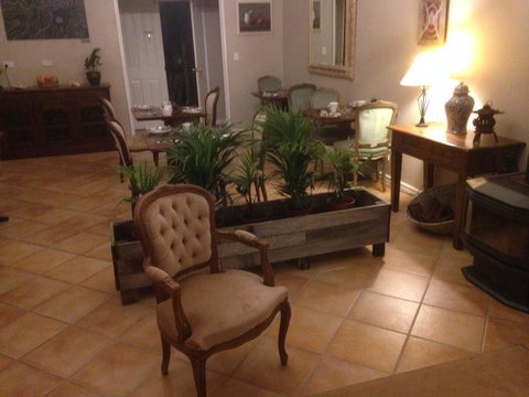 Lanterns Retreats - Accommodation NT 11