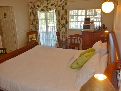 Lanterns Retreats - Accommodation NT 9