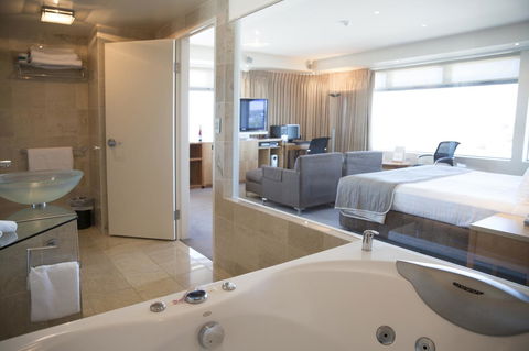 Gateway Hotel By Nightcap Plus - Accommodation NT 15